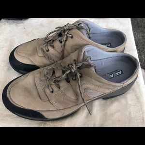 Ariat Men’s Clogs size 10